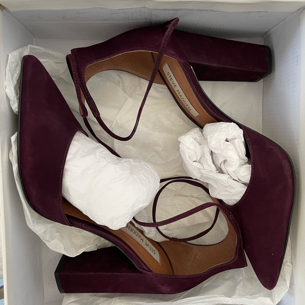 Steve Madden Burgundy Lace-Up Heels